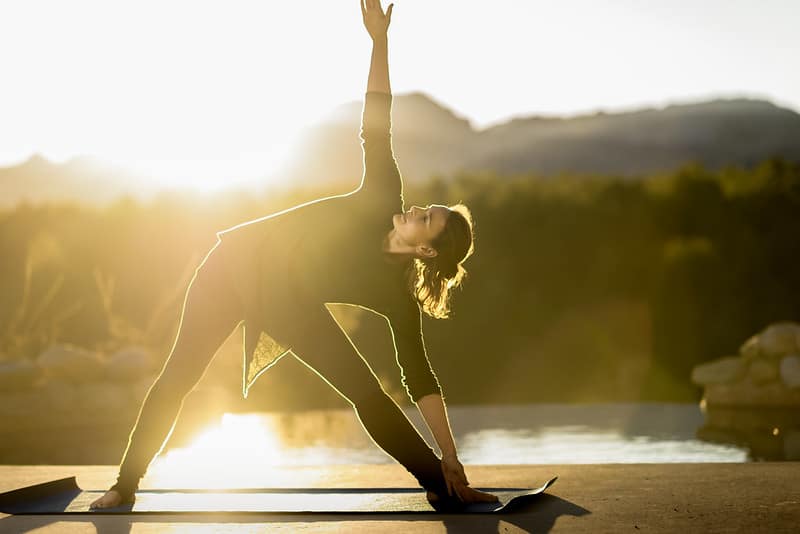 Bài tập Yoga cho sức khỏe tim mạch - giangyoga